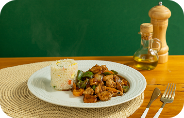 Frango Xadrez c/ Arroz Branco