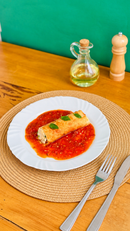 Panqueca Recheada c/ Frango ao Molho Sugo