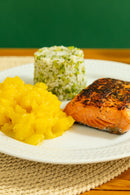 Salmão Grelhado, Purê de Mandioquinha e Arroz c/ Brócolis