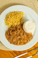 Strogonoff de Carne e Arroz Branco