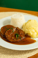 Lagarto ao Molho Madeira, Arroz Branco e Feijão Carioca